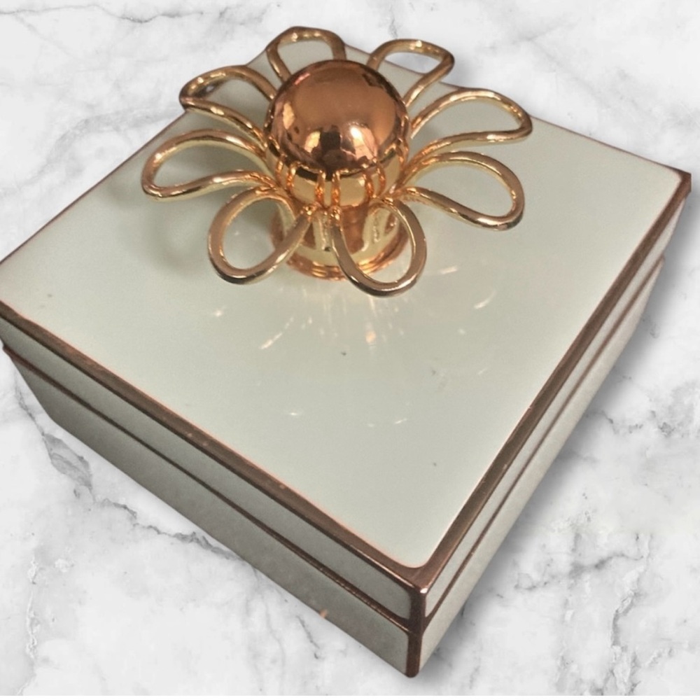 Kate Spade & Lenox Gold and Light Green Jewelry Box